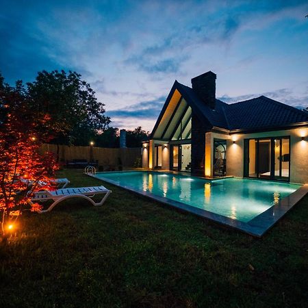 ספנג'ה Moonsa Boutique Villas מראה חיצוני תמונה